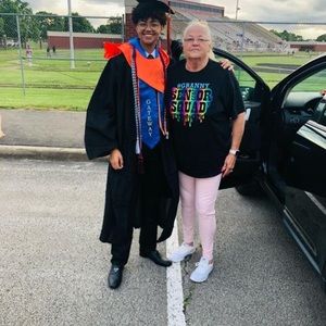 Meet your Posher, Joanna